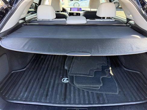 Used 2017 Lexus RX 350 Base AWD 4dr SUV w/ Premium Package image 28