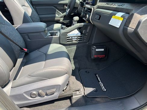 New 2026 Toyota Tacoma Limited AWD/4WD image 11