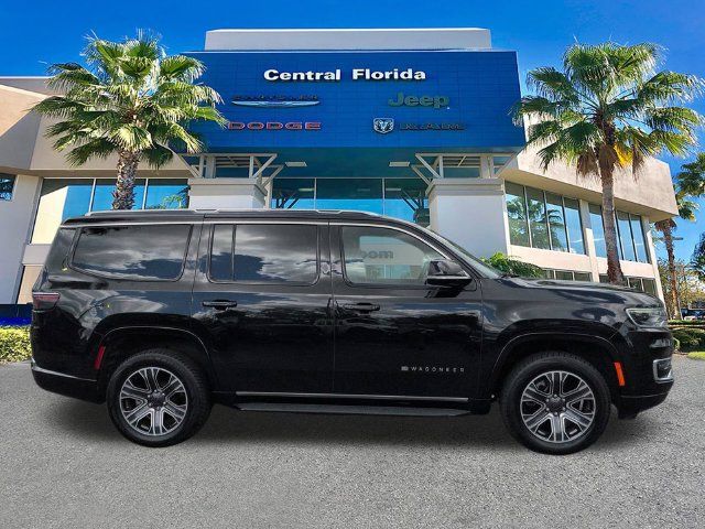Certified 2024 Jeep Wagoneer Series II w/ Flexible Seating Group RWD image 3