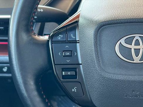 Certified 2023 Toyota Prius Prime Premium FWD image 26