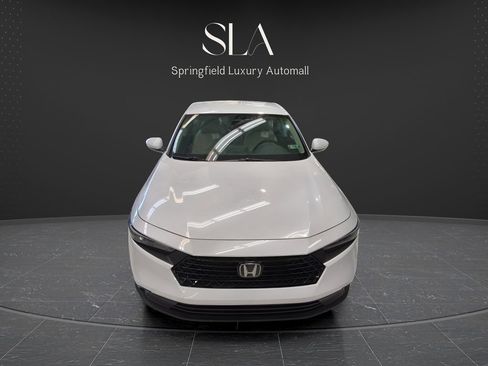 Used 2025 Honda Accord LX image 3