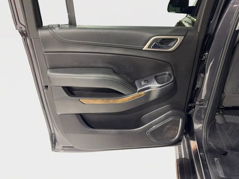 Used 2018 GMC Yukon XL Denali w/ Open Road Package image 21