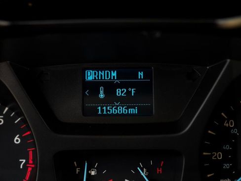 Used 2015 Ford Transit 150 XLT image 17