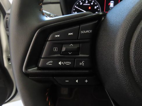 Used 2025 Subaru Crosstrek 2.5i Limited w/ Crosstrek Mirror Package image 15