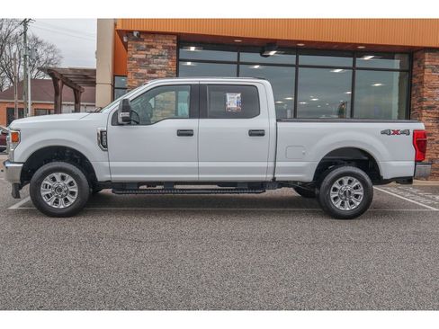 Used 2021 Ford F250 XLT image 6