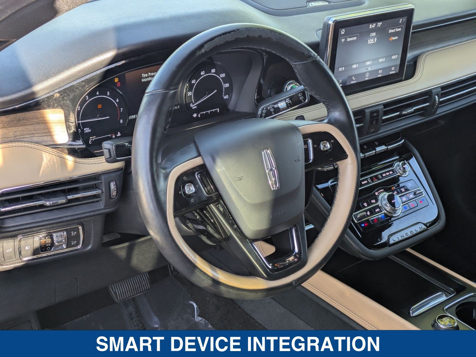 Used 2020 Lincoln Corsair Reserve w/ Elements Package FWD image 23