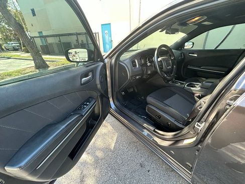 Used 2023 Dodge Charger SXT image 15