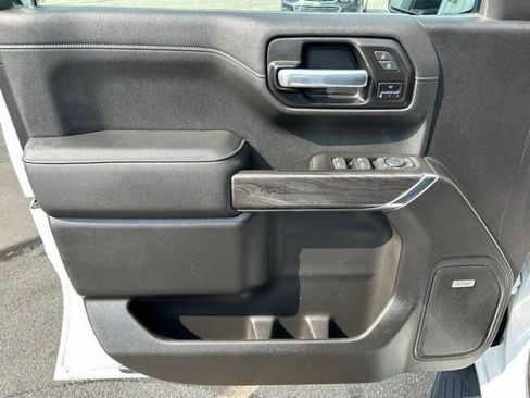 Used 2021 Chevrolet Silverado 1500 LTZ w/ Technology Package AWD/4WD image 11