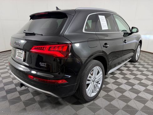 Used 2018 Audi Q5 2.0T Premium Plus w/ Premium Plus Package AWD/4WD image 9