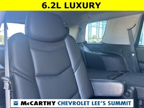 Used 2019 Cadillac Escalade Luxury image 38