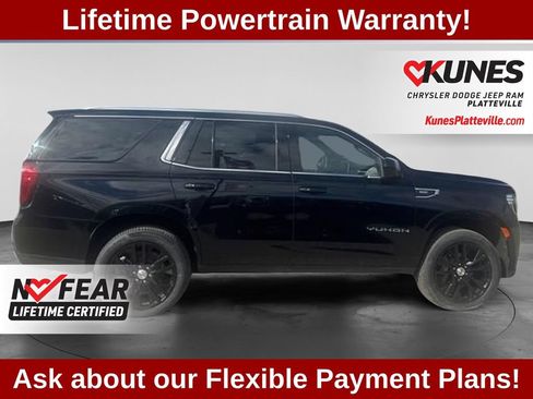 Used 2024 GMC Yukon SLE AWD/4WD image 12