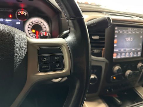 Used 2013 RAM 2500 Laramie w/ Convenience Group image 27