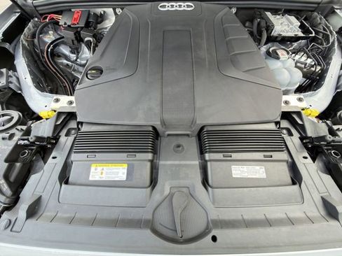 Used 2022 Audi Q7 2.0T Premium Plus image 35