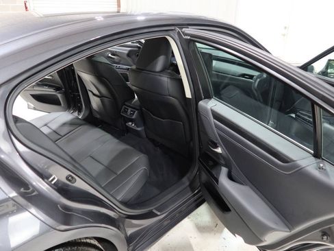 Used 2025 Lexus ES 300h F Sport w/ Accessory Package (Z2) FWD image 14