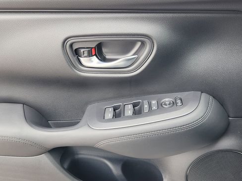 New 2026 Honda HR-V LX image 27