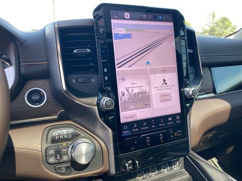 Used 2025 RAM 1500 Limited image 21