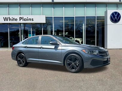 Used 2024 Volkswagen Jetta SE