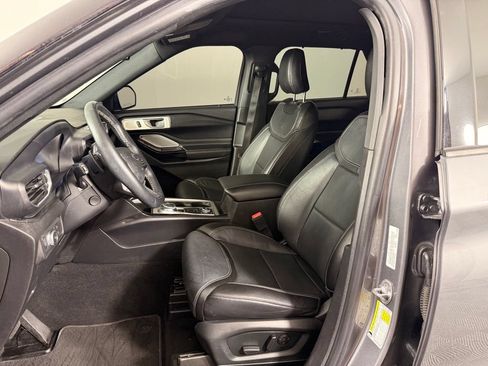Certified 2021 Ford Explorer ST w/ Equipment Group 401A AWD/4WD image 2