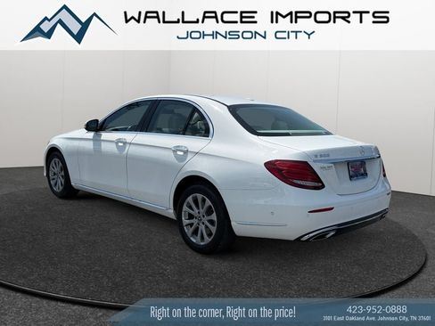 Used 2018 Mercedes-Benz E 300 4MATIC image 4