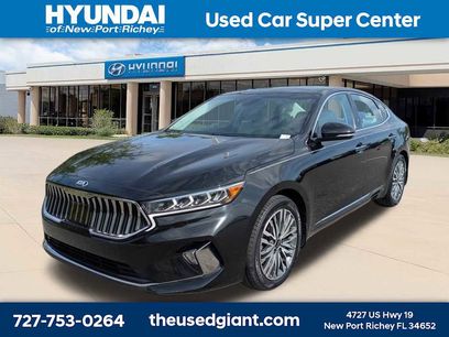 Used 2020 Kia Cadenza Technology