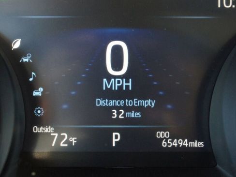 Used 2023 Toyota Camry XSE image 4