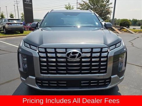 Used 2023 Hyundai Palisade Calligraphy w/ Winter Package AWD/4WD image 8