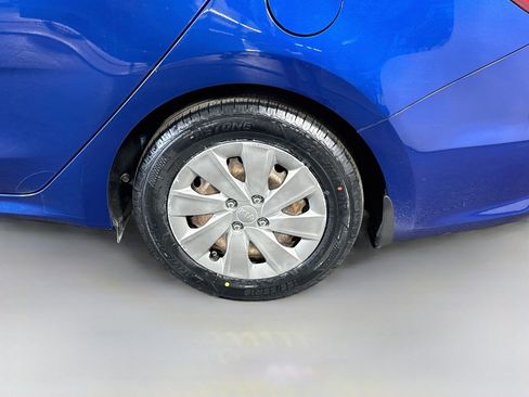 Used 2019 Kia Rio S w/ Technology Package FWD image 36