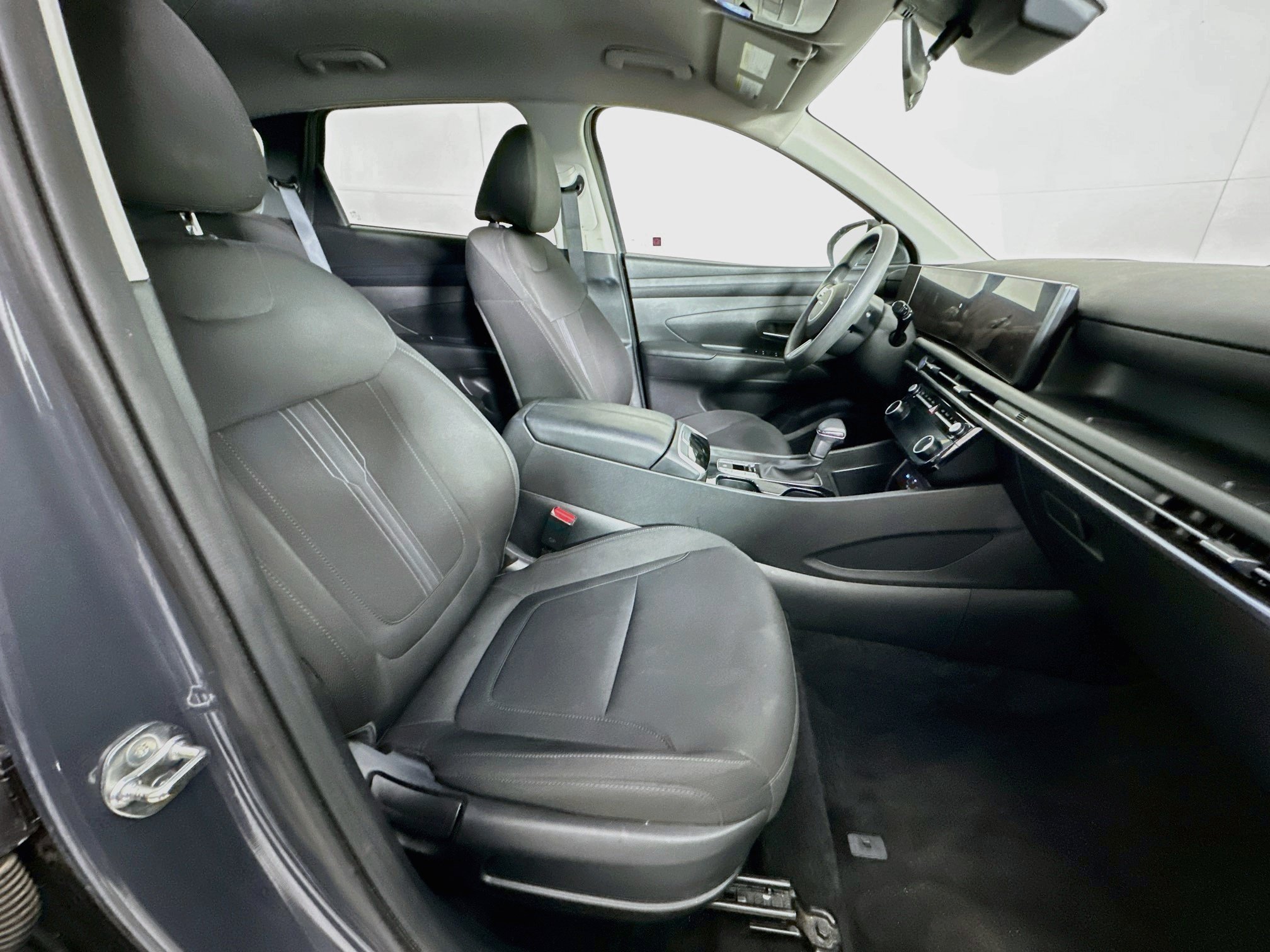 Used 2025 Hyundai Tucson SEL FWD image 31