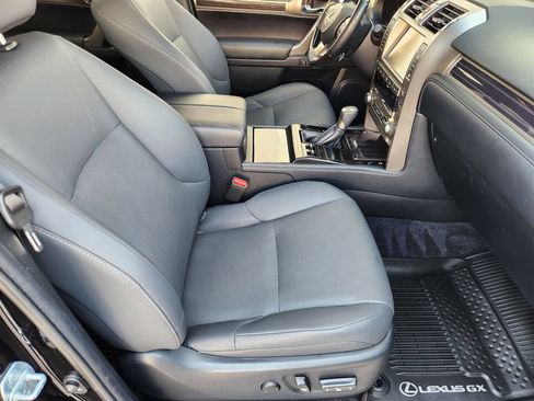 Used 2021 Lexus GX 460 Premium AWD/4WD image 13