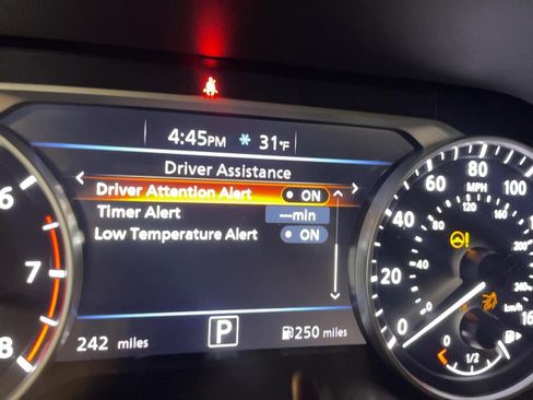 Used 2025 Nissan Sentra SV w/ All-Weather Package image 14