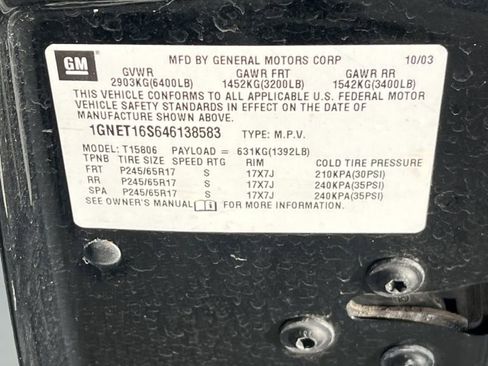 Used 2004 Chevrolet TrailBlazer 4WD w/ LS Preferred Equipment Group image 4