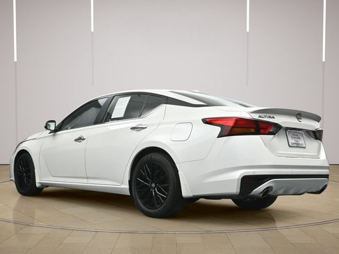 Certified 2025 Nissan Altima 2.5 SV w/ SV Special Edition Package FWD image 28