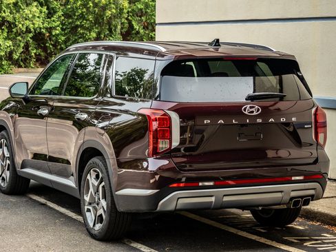 Used 2024 Hyundai Palisade SEL AWD/4WD image 5