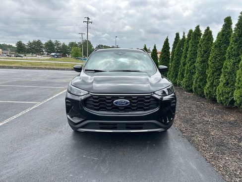 Used 2025 Ford Escape ST-Line FWD image 3