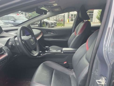 Used 2023 Toyota Prius Prime FWD image 16