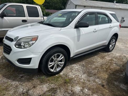 Used 2017 Chevrolet Equinox LS AWD/4WD image 1