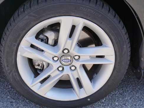 Used 2014 Volvo S60 T5 FWD image 9