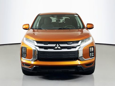 Used 2020 Mitsubishi Outlander Sport SE image 2