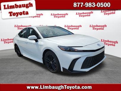 Used 2025 Toyota Camry SE