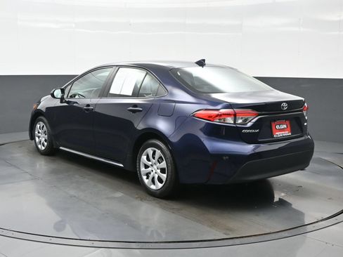 Used 2024 Toyota Corolla LE FWD image 4