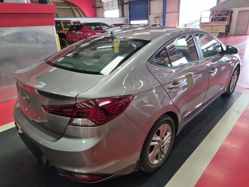 Used 2020 Hyundai Elantra SEL FWD image 3