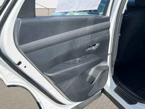 New 2026 Hyundai Tucson Blue SE AWD/4WD image 18
