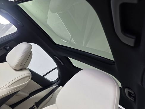 New 2026 Mercedes-Benz C 300 Sedan image 9