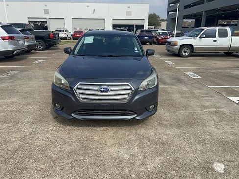 Used 2016 Subaru Legacy 2.5i Limited image 2