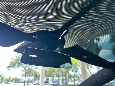 Used 2018 Tesla Model X 75D AWD/4WD image 41