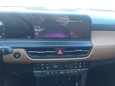 Used 2024 Kia Seltos EX image 18