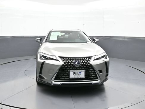 Used 2020 Lexus UX 250h w/ Accessory Package 2 AWD/4WD image 2