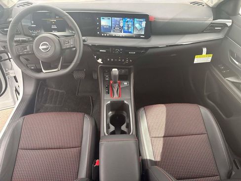 New 2026 Nissan Kicks SR w/ SR Premium Package AWD/4WD image 11
