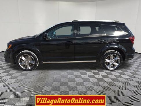 Used 2017 Dodge Journey Crossroad image 9