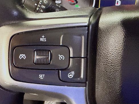 Used 2021 Chevrolet Silverado 1500 LT RWD image 14